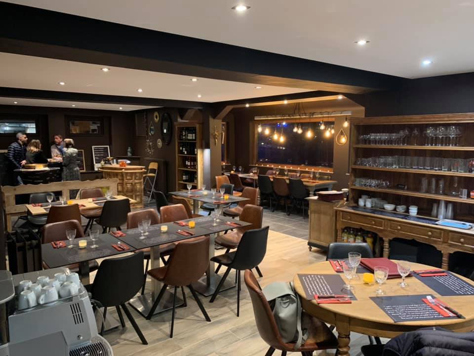 Resto pizzeria “la Calabria” 2KM du gite